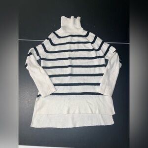 A New Day Women’s Sweater – Size Small